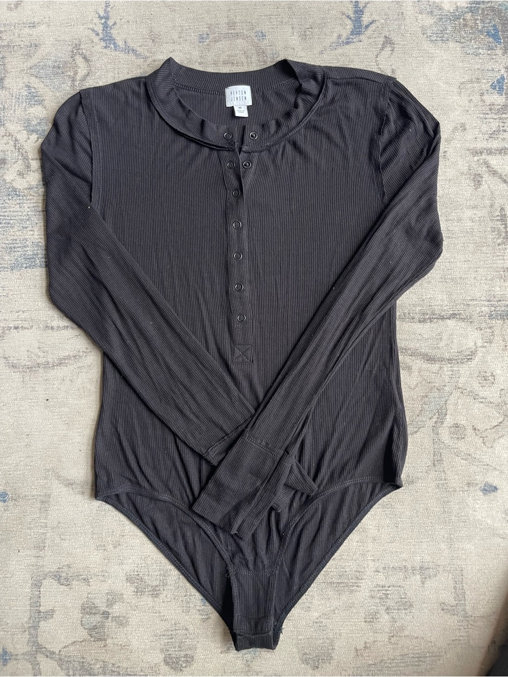 Peyton Jensen Black Ribbed Snap Front Bodysuit Size M